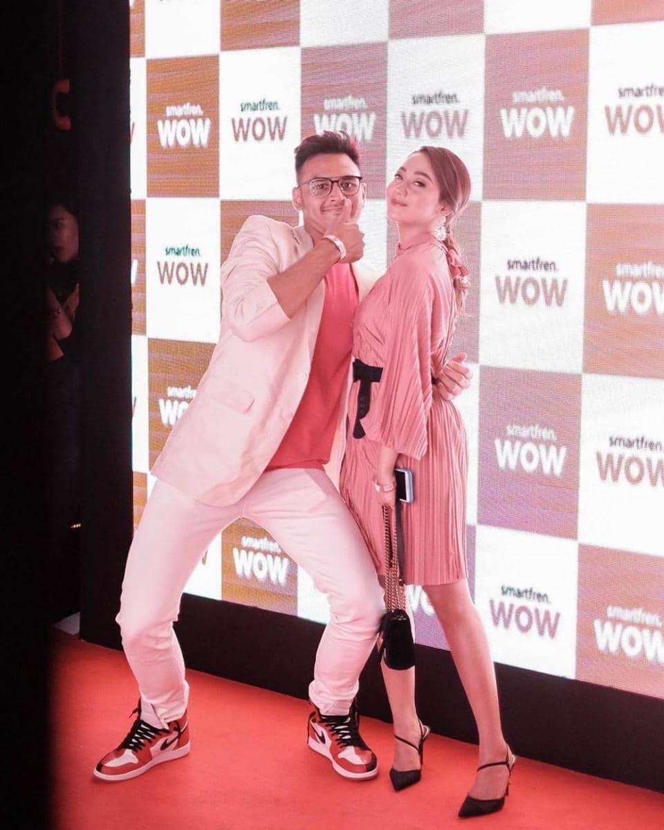 instagram.com/jasminenadiko