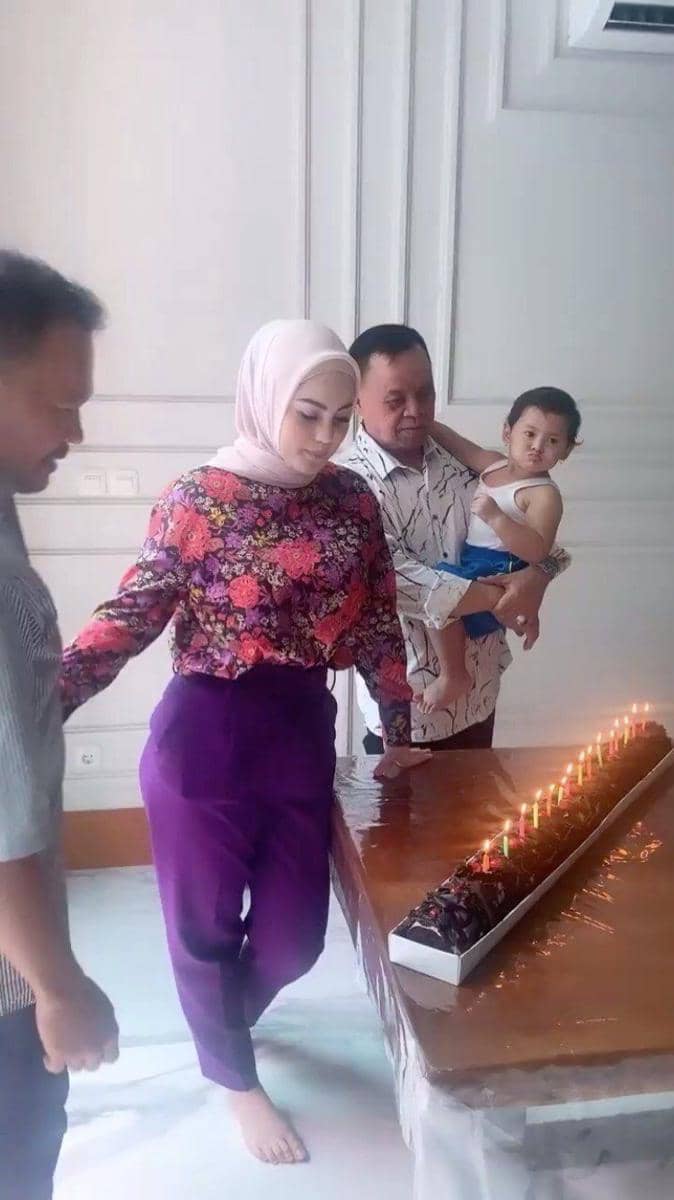 Instagram.com/jeje.dunn