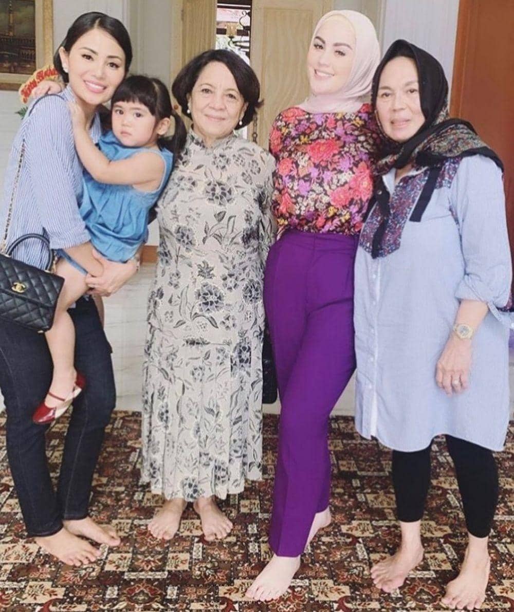 Instagram.com/jeje.dunn