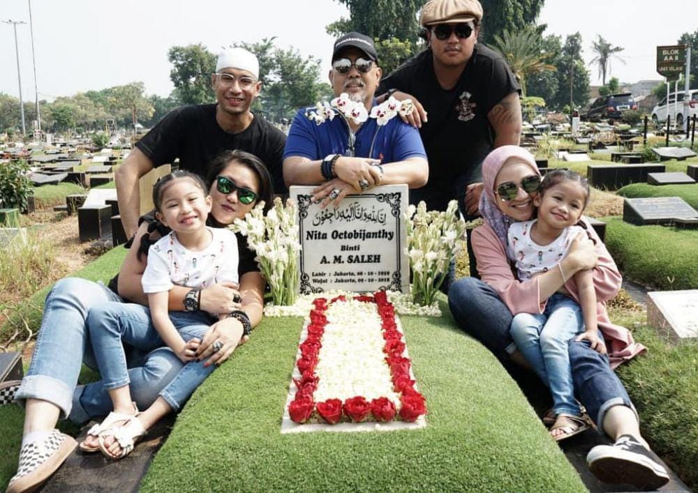 instagram.com/indrowarkop_asli