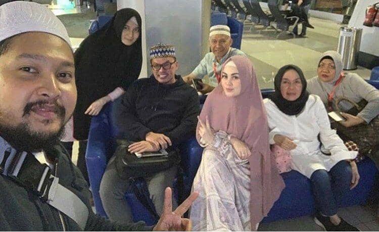 Instagram.com/jeje.dunn