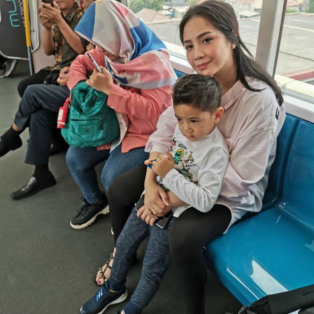 Instagram.com/raffinagita1717