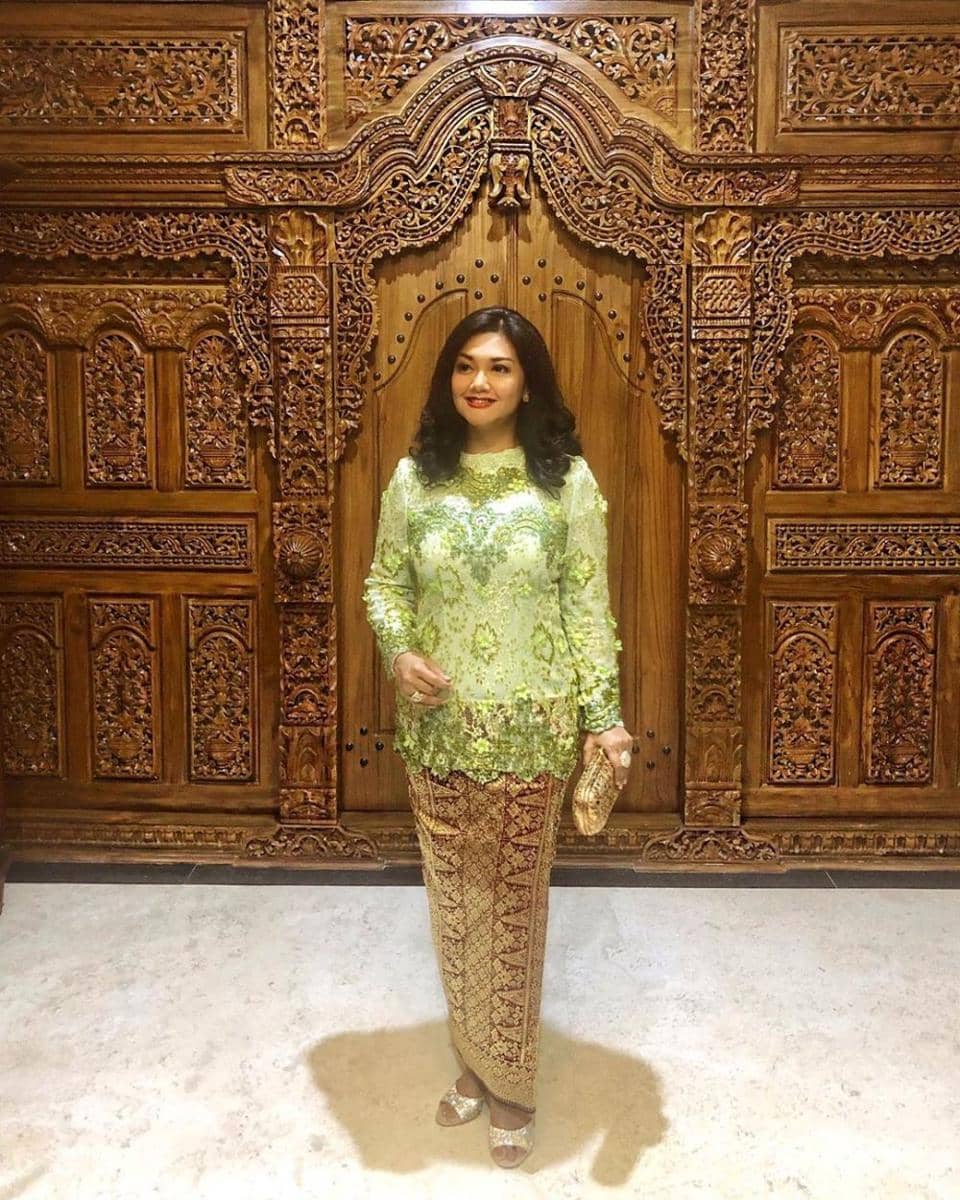 instagram.com/bellasaphiraofficial