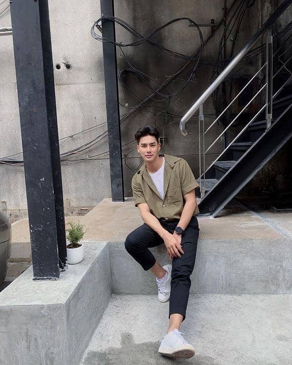 Instagram/phet_thakrit