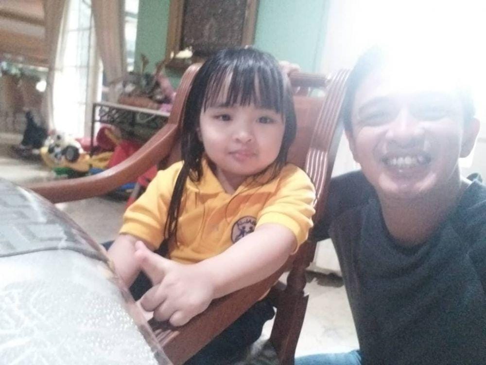 Instagram.com/ezayayang