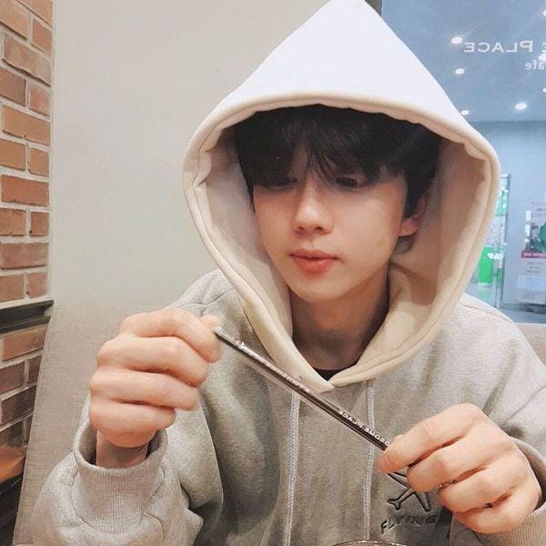 instagram.com/yjaybaby