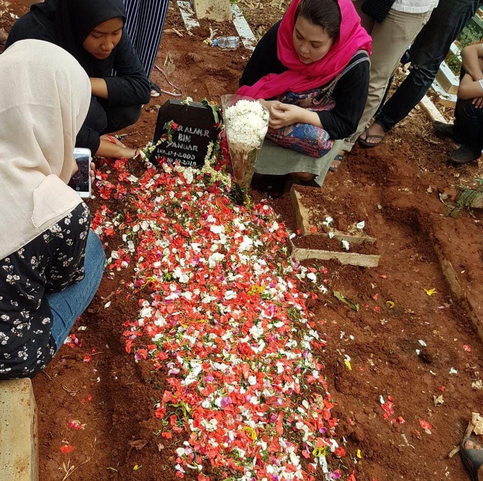 (Pusara Akbar Alamsyah korban demonstrasi di DPR) Istimewa