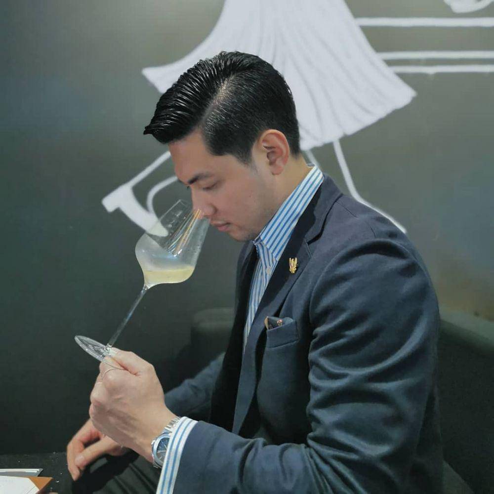 instagram.com/nicolasgunawan