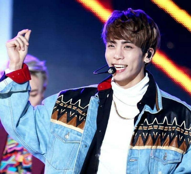 instagram.com/baejjonghyun