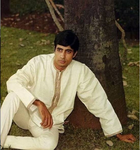 instagram.com/amitabhbachchan