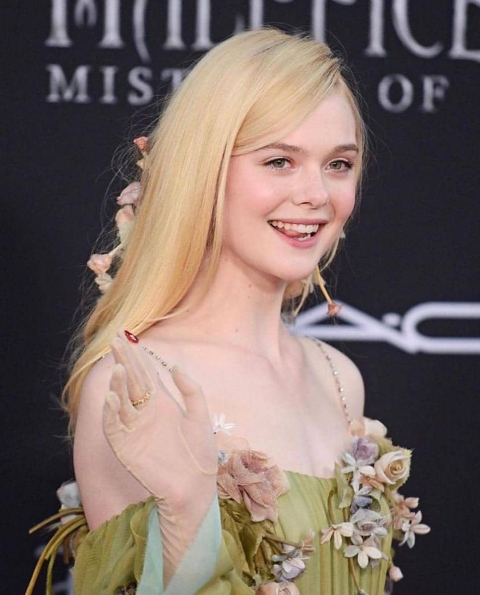 instagram.com/ellefanning