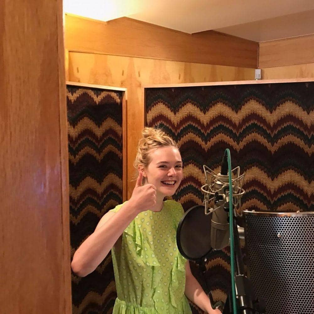 instagram.com/ellefanning