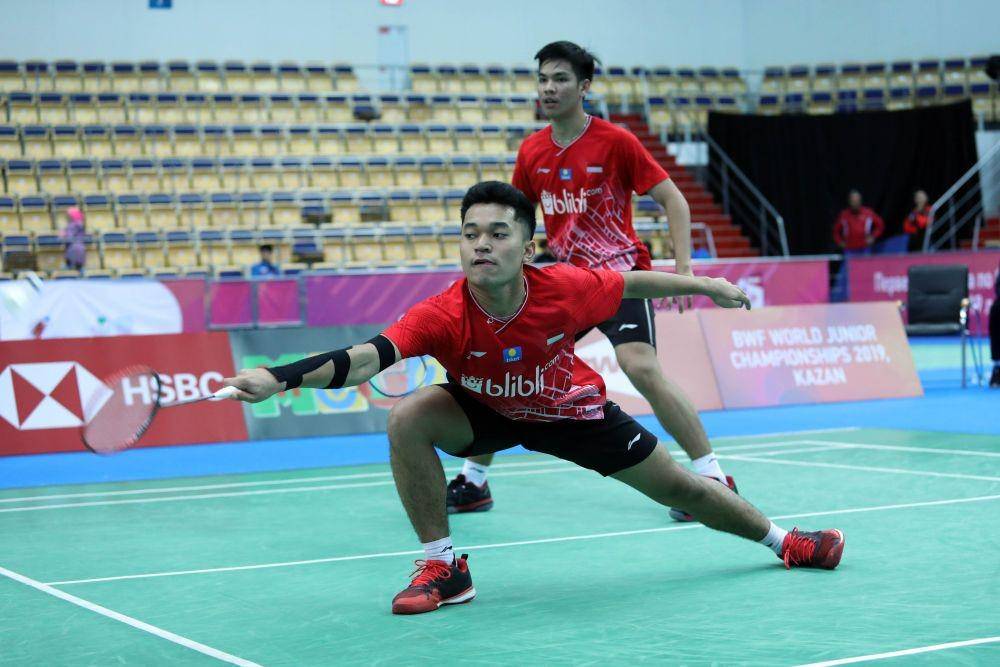 Aksi Daniel Marthin/Leo Carnando di ajang Kejuaraan Dunia Junior 2019. IDN Times/PBSI