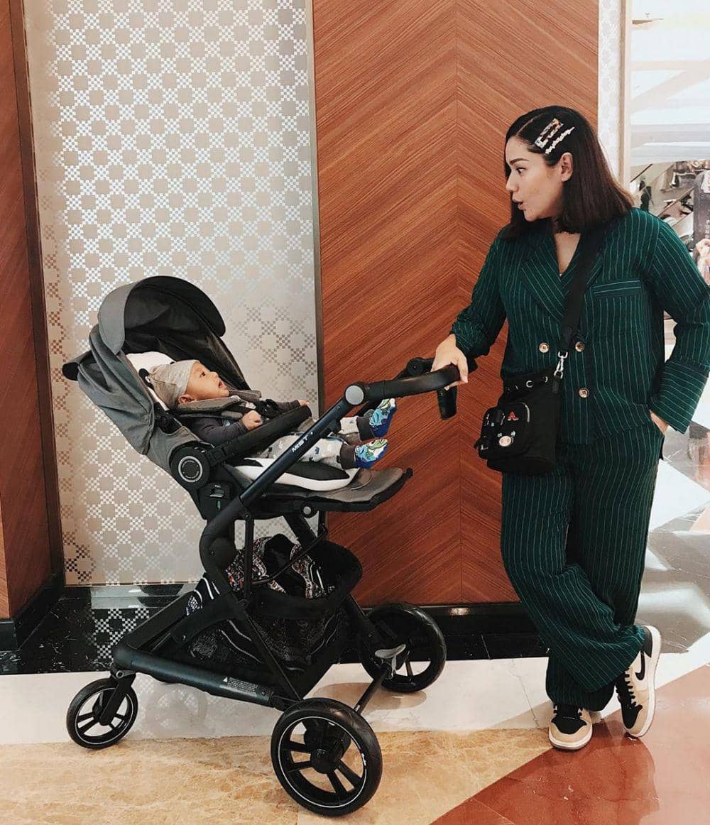 Instagram.com/fitriayuu