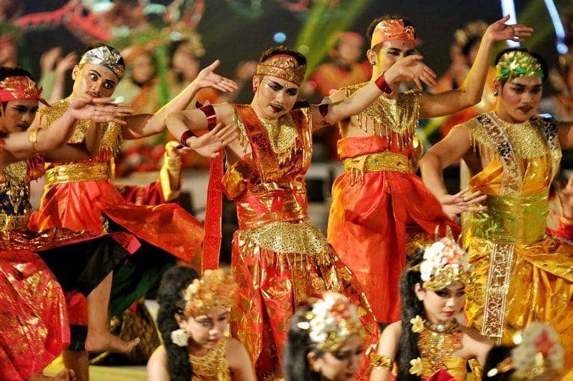 Instagram.com/f8makassar