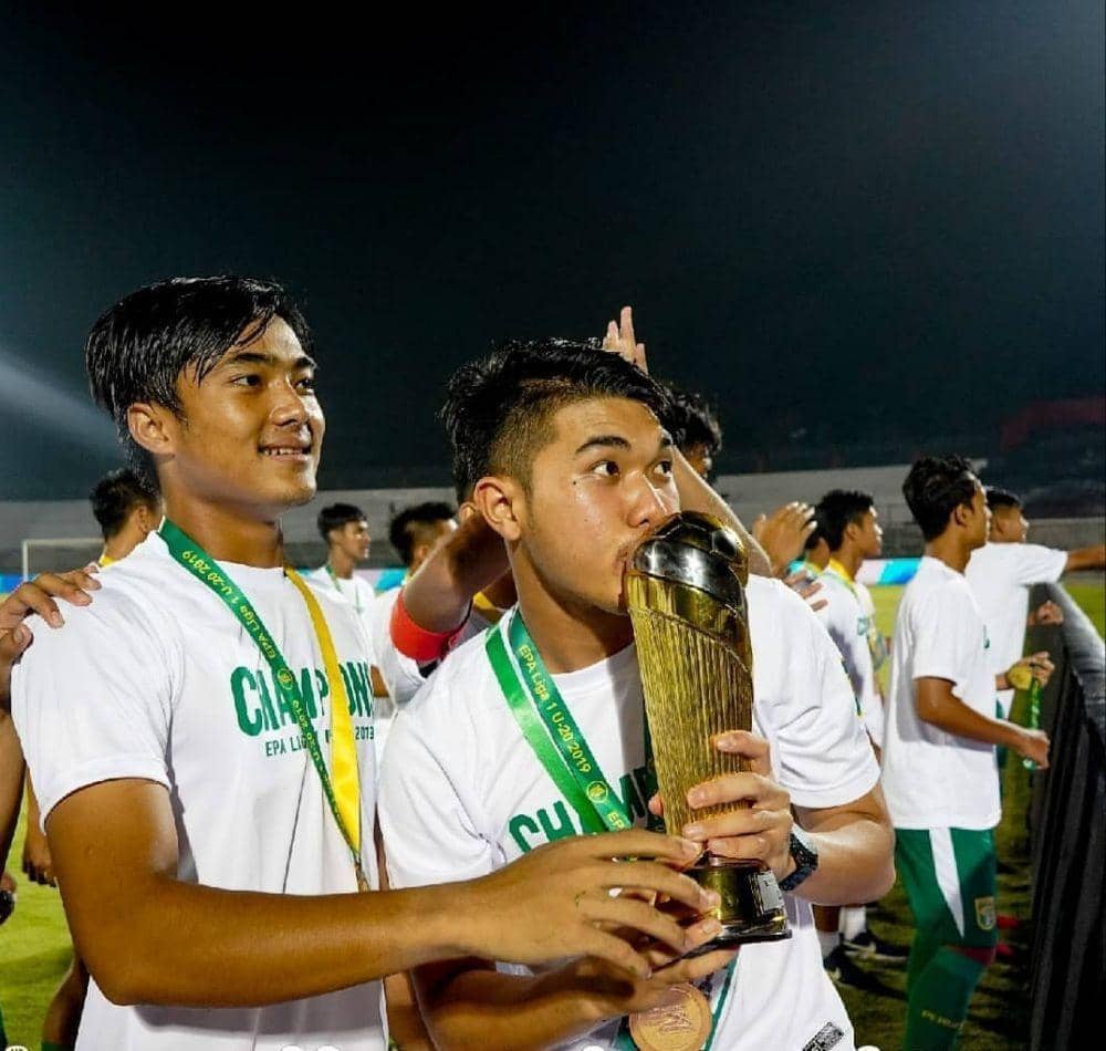 Instagram.com/@officialpersebaya