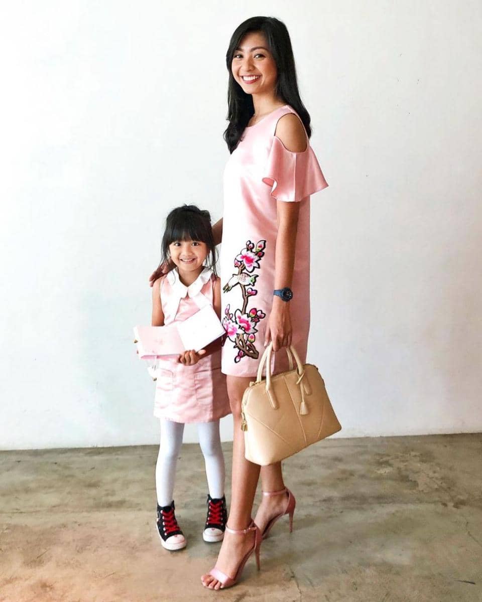 instagram.com/lizaellyp