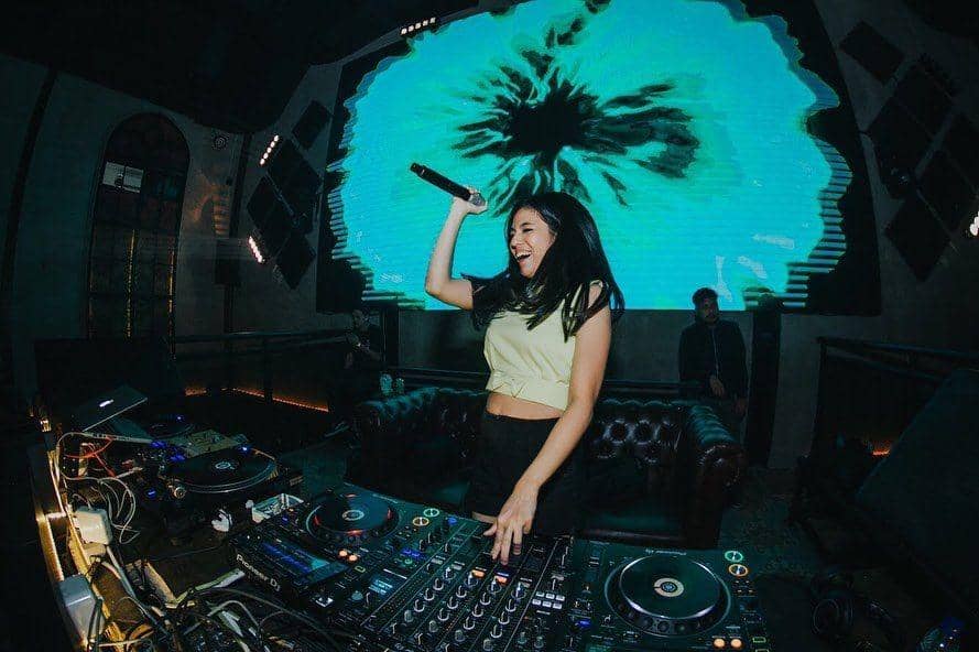 instagram.com/putriuna