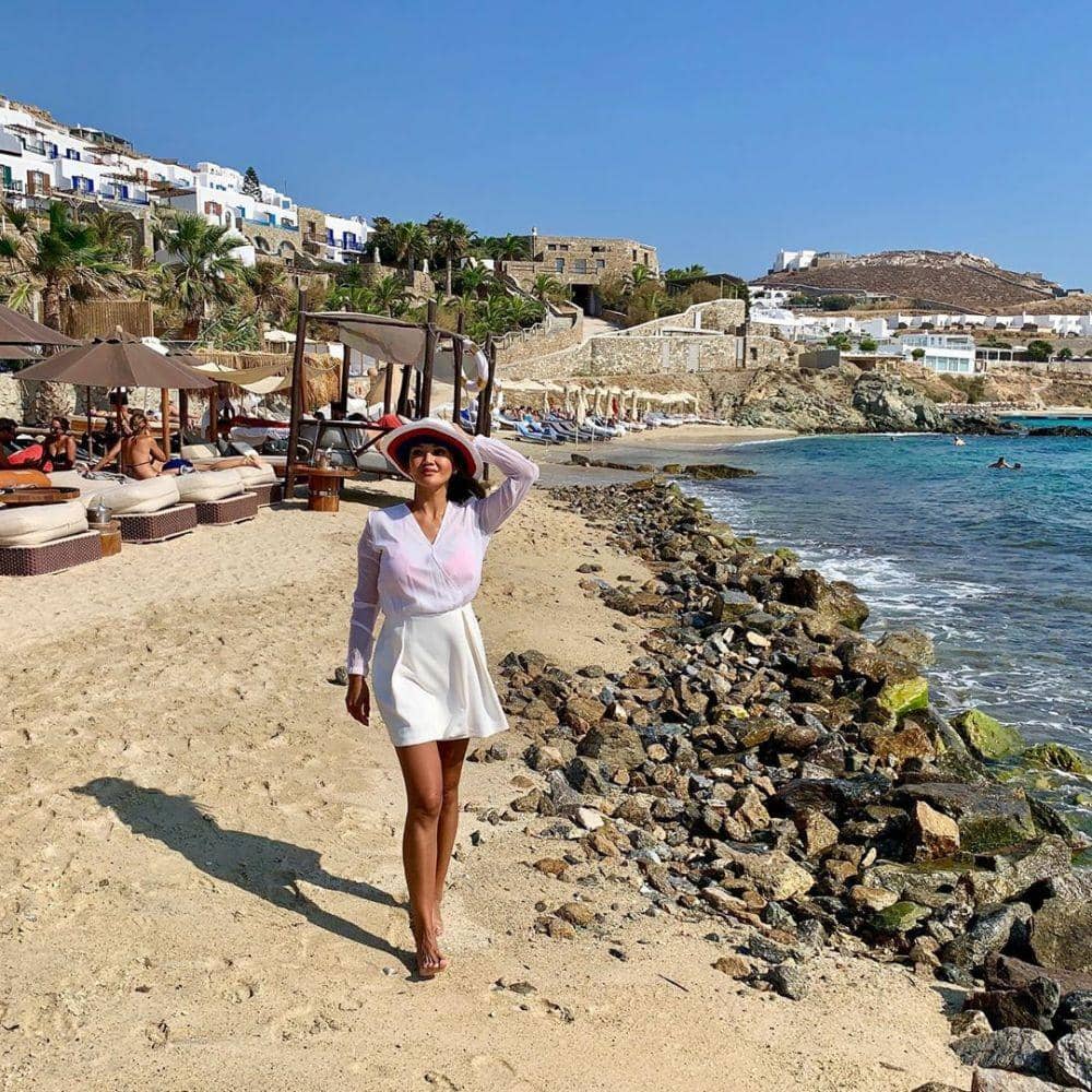 instagram.com/farahquinnofficial