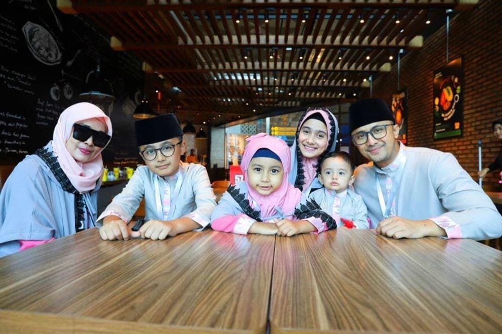 instagram.com/hengkykurniawan