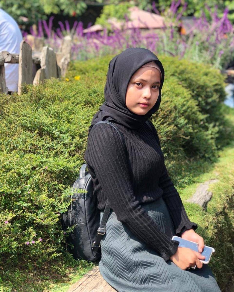 instagram.com/da4_putri03