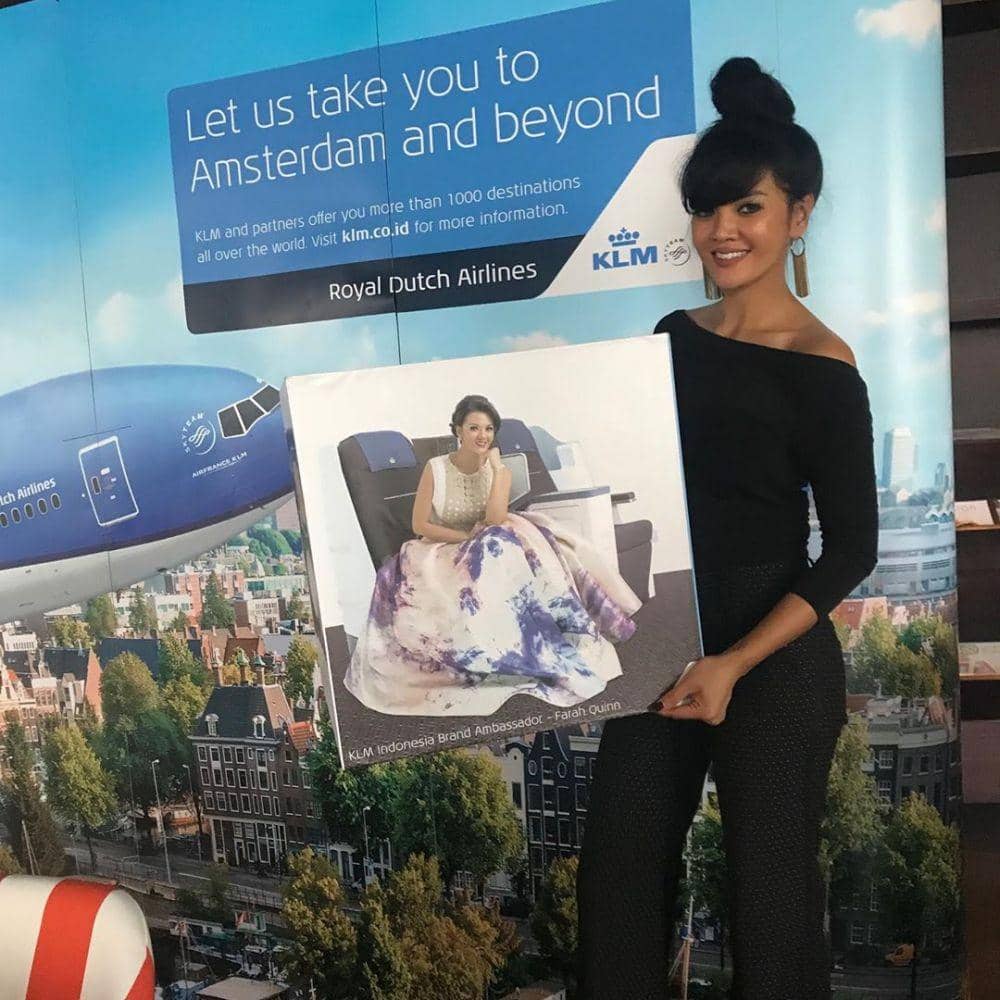 instagram.com/farahquinnofficial