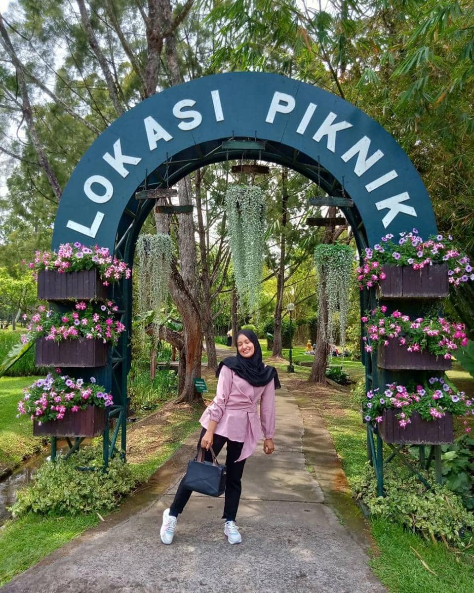 instagram.com/lestari_shinta95