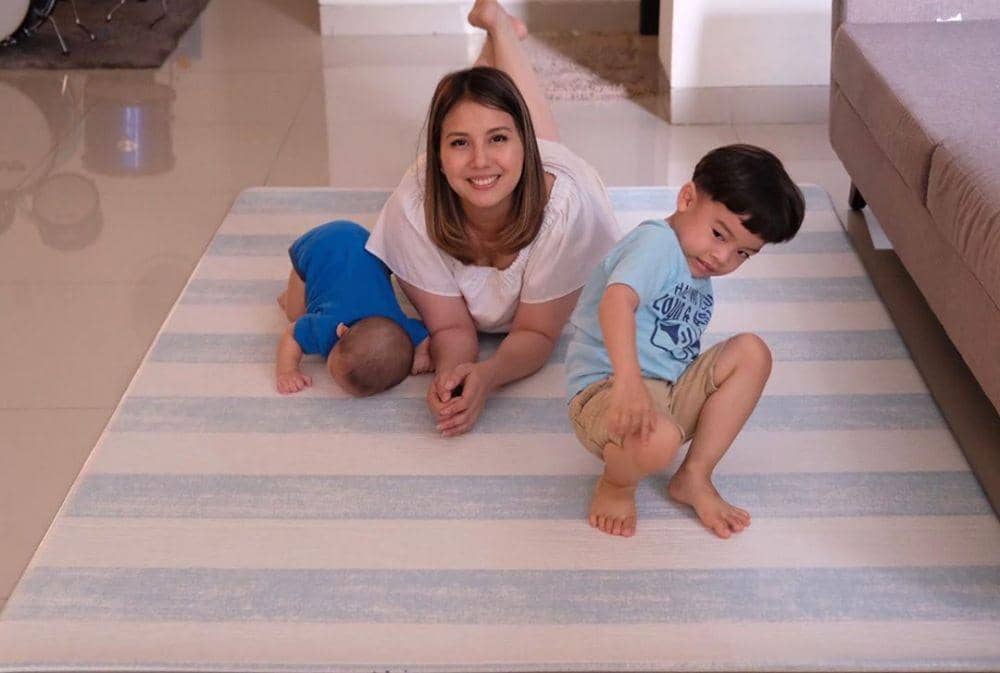 instagram.com/tya_ariestya