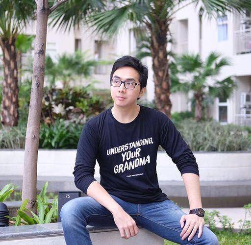 instagram.com/handokotjung
