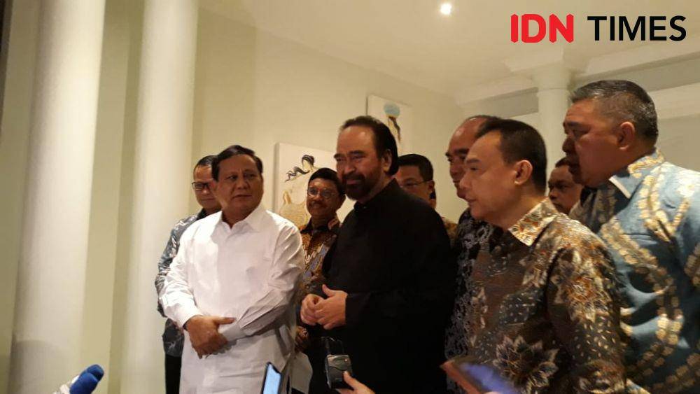 (Surya Paloh saat bertemu Prabowo Subianto) IDN Times/Fitang Budhi Adhitia