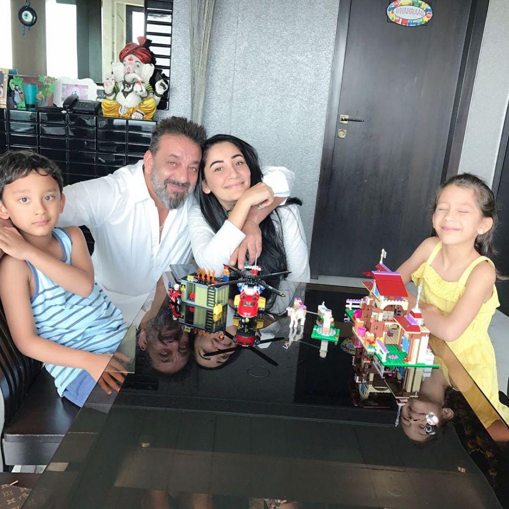 instagram.com/maanayata