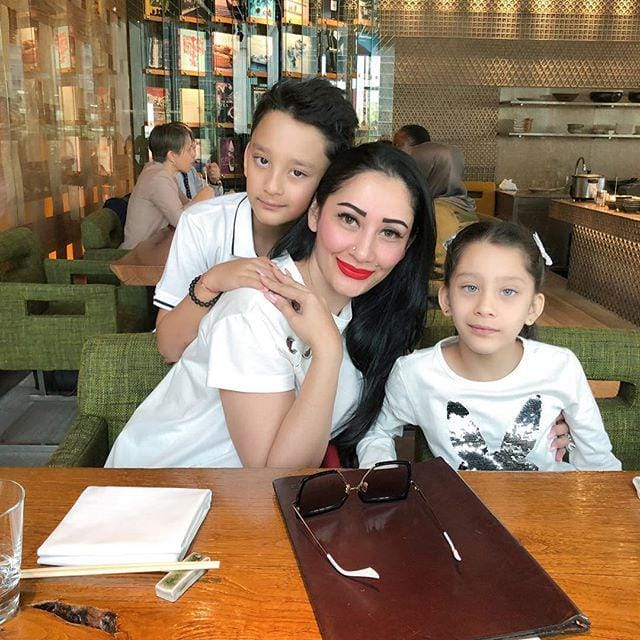 instagram.com/maanayata