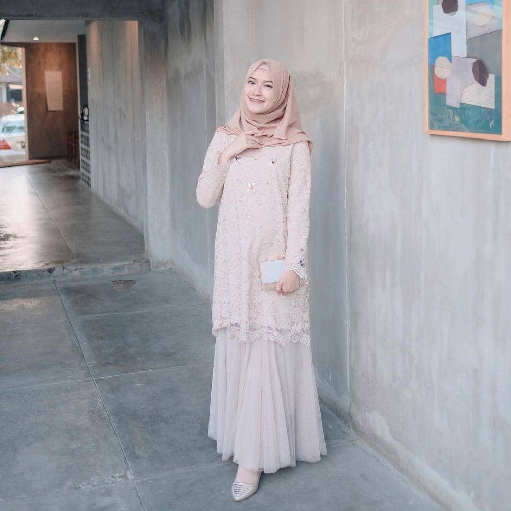 instagram.com/saritiw