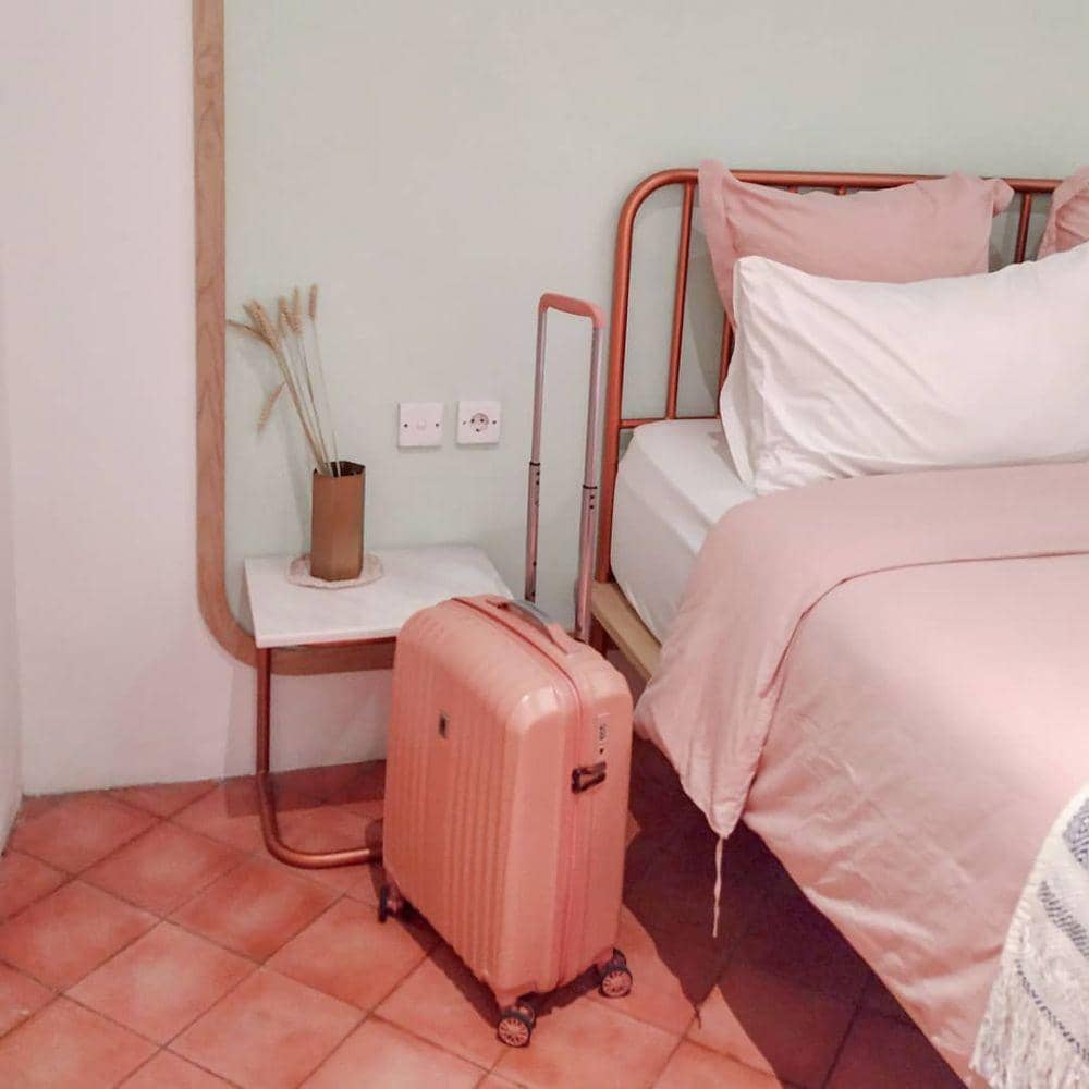 instagram.com/pawitralaya