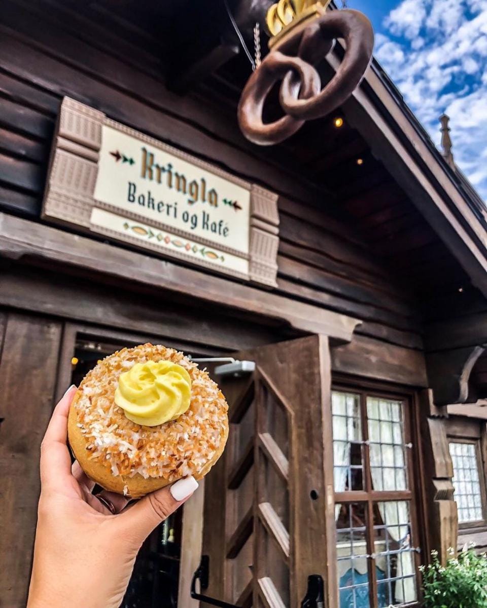 instagram.com/fullofsips