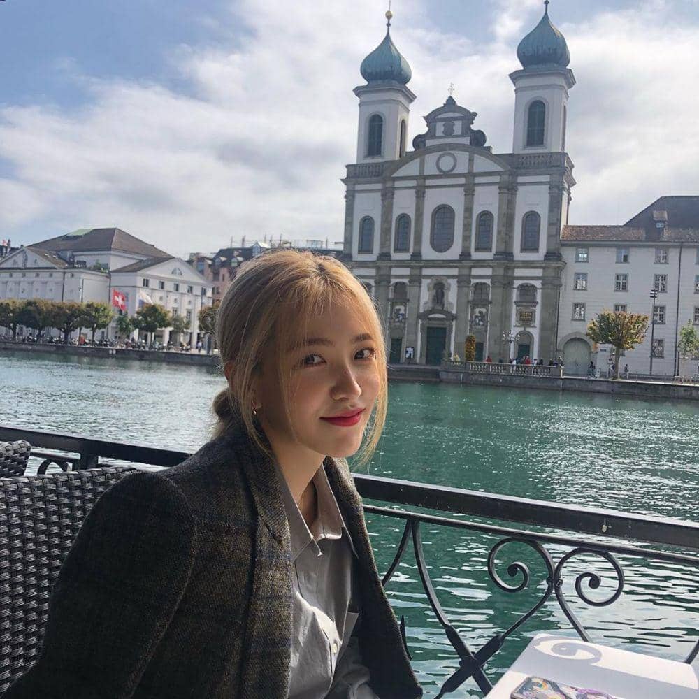 instagram.com/yerimiese