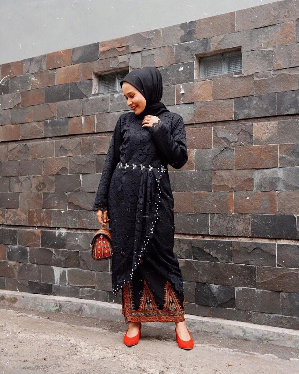 instagram.com/nissachair