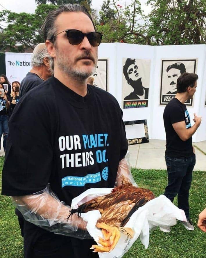 instagram.com/joaquinphoenixv