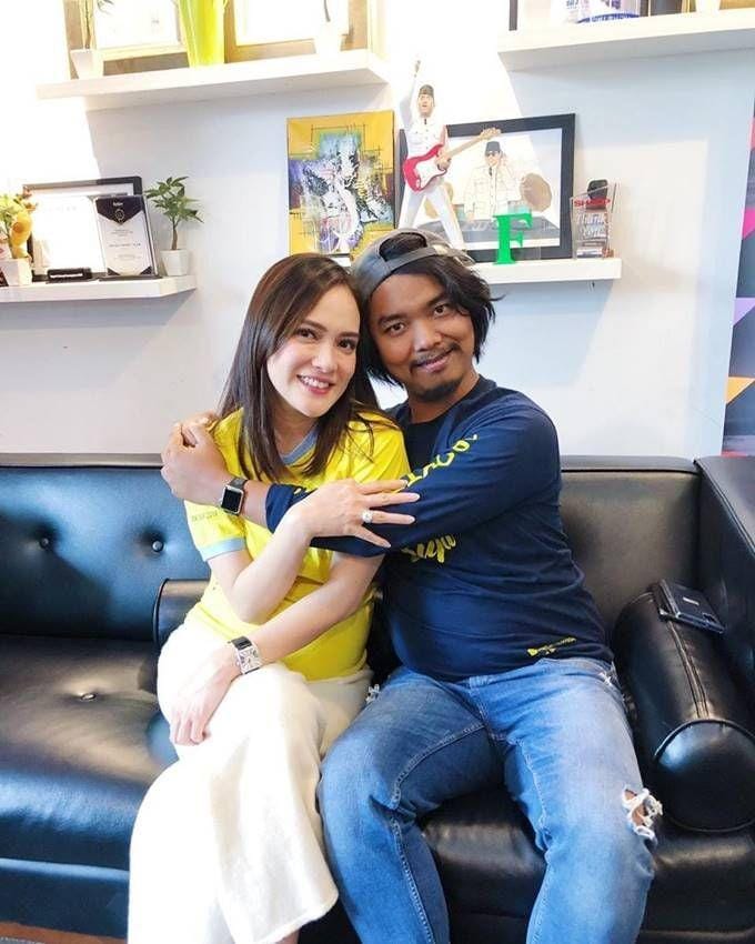 instagram.com/cintaitubutaofficial/