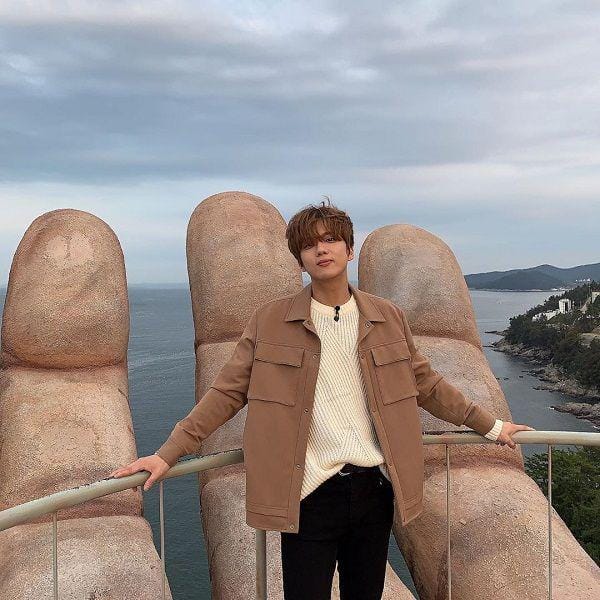 instagram.com/yjaybaby