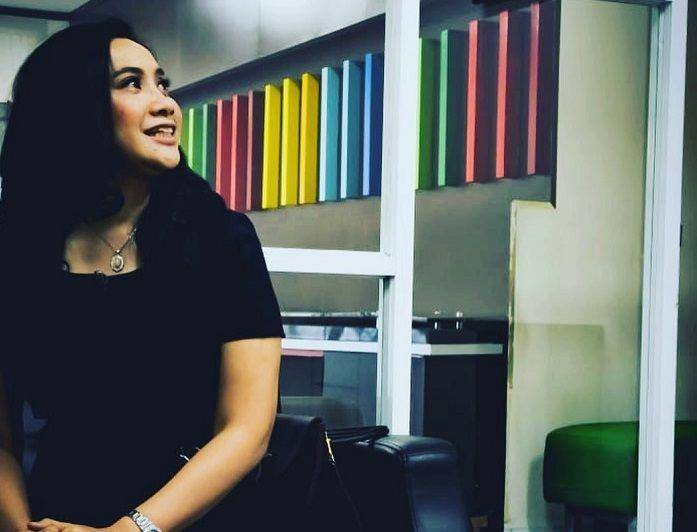 Instagram.com/@herlambangrustika