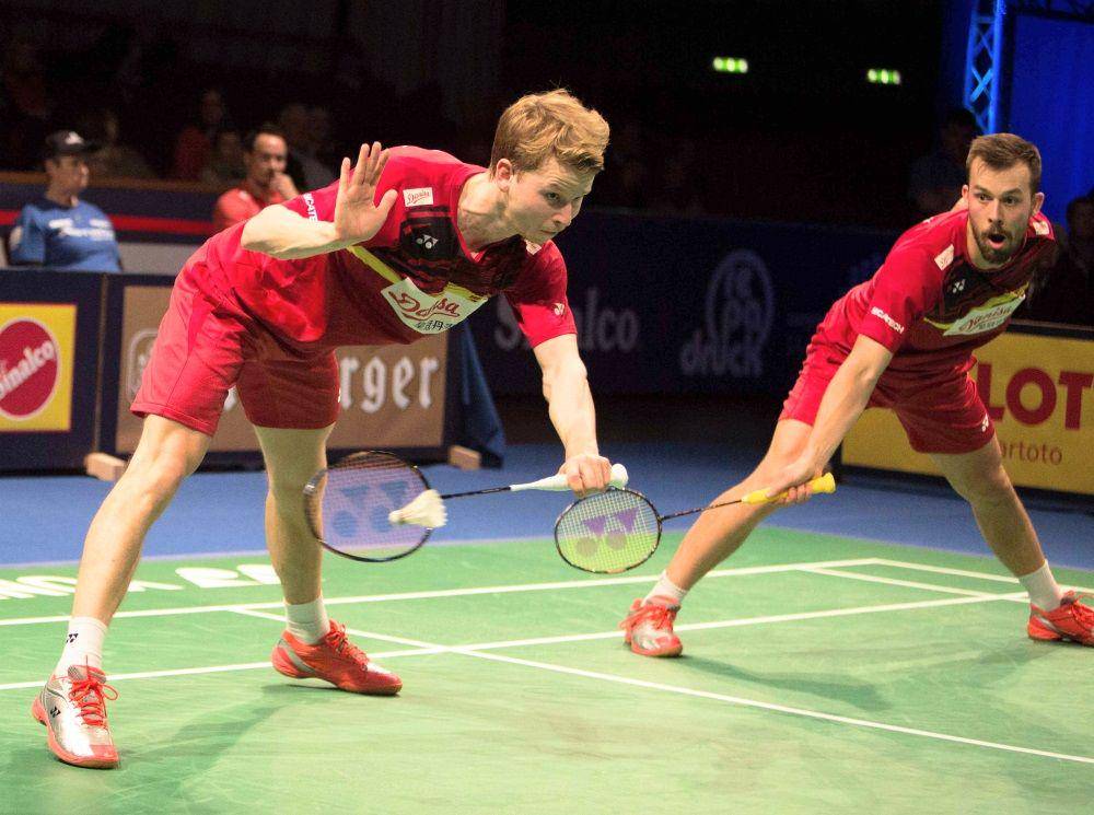 bwfbadminton.com
