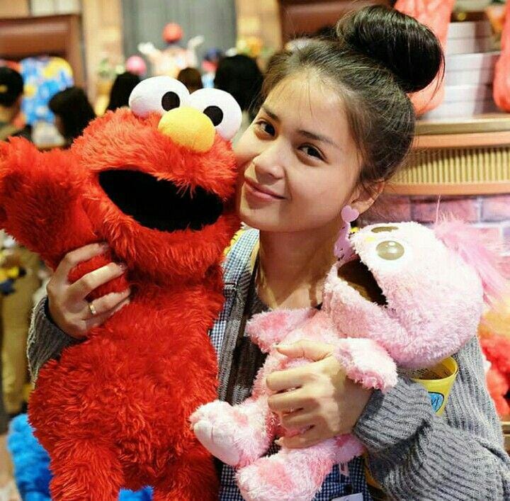 instagram.com/putri titian