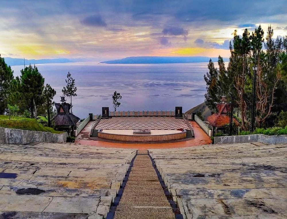 instagram.com/hendryit28