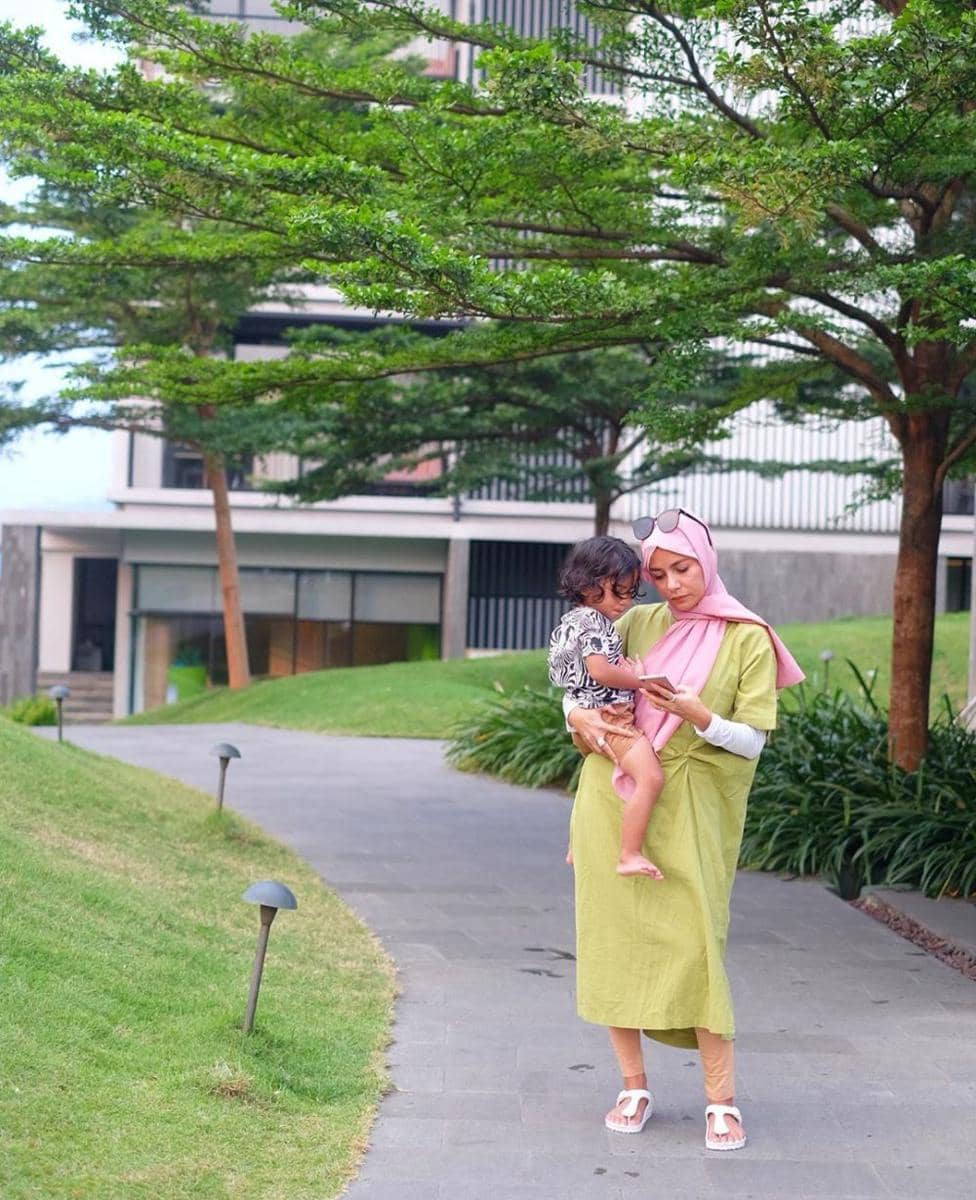 Instagram.com/meisya__siregar