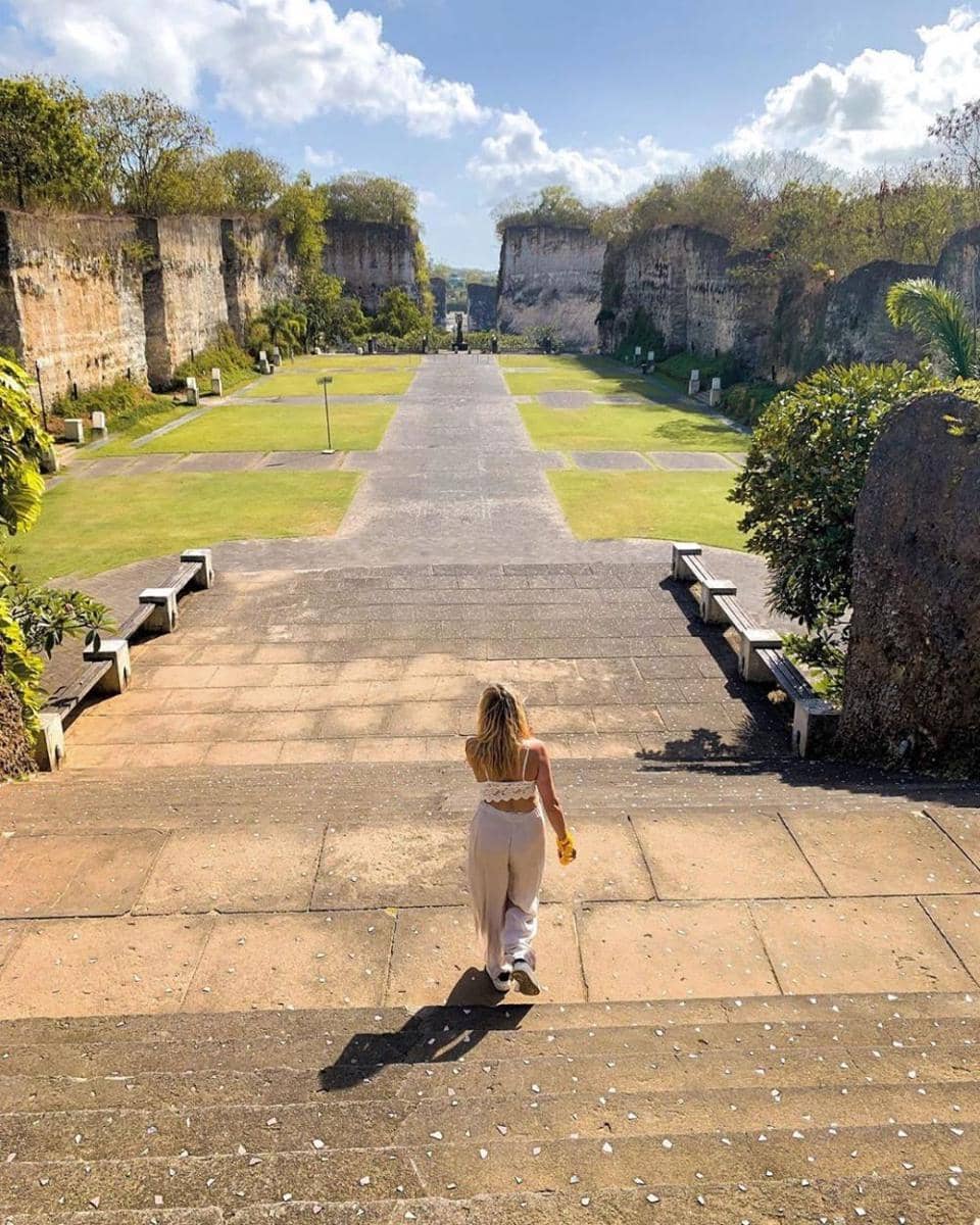 instagram.com/gaiamakhzoumi