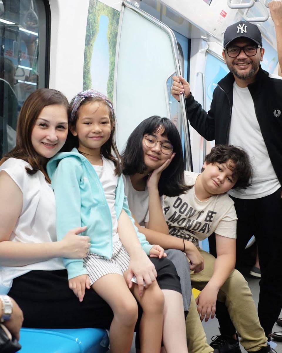 Instagram.com/monaratuliu