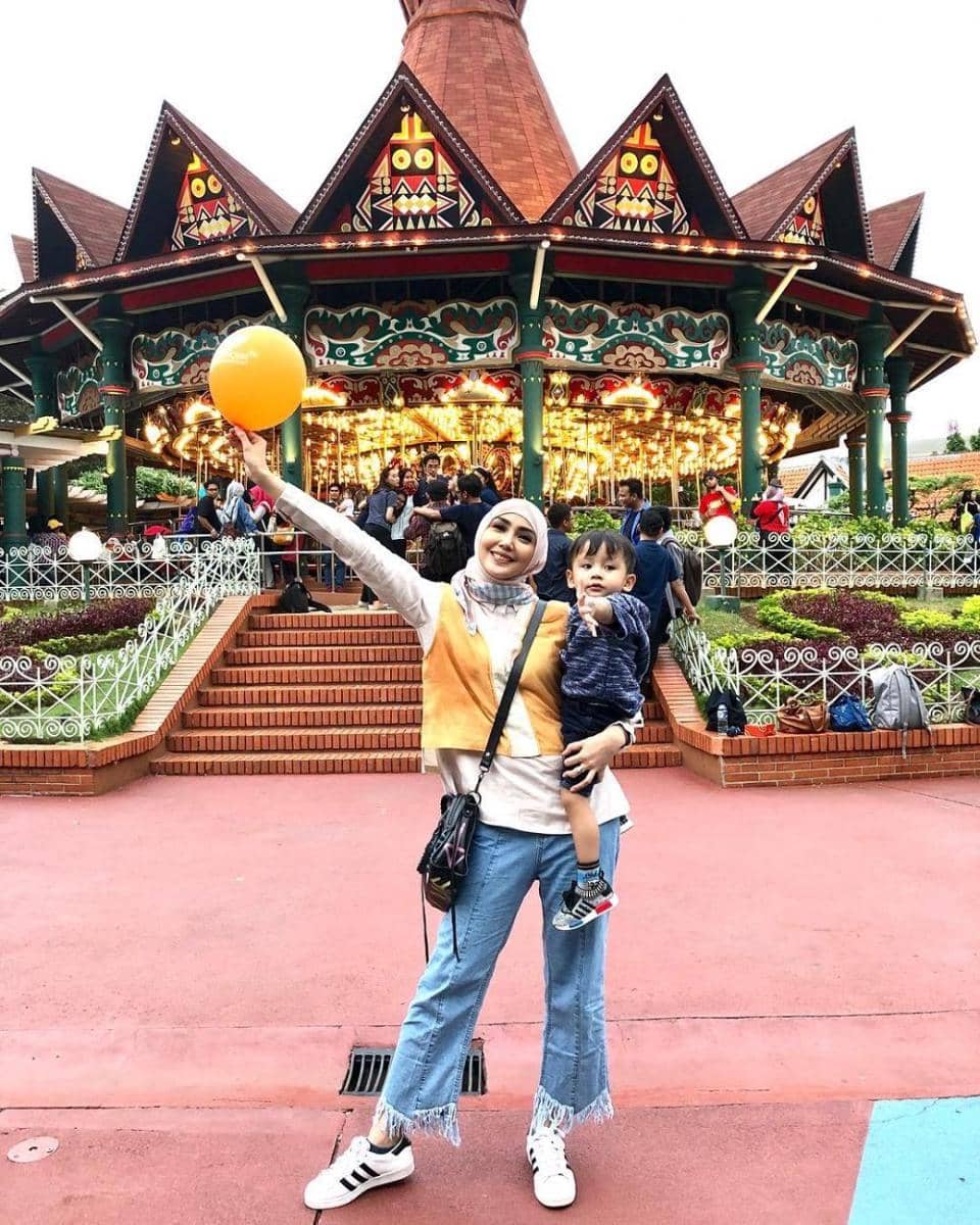 instagram.com/fenitarie