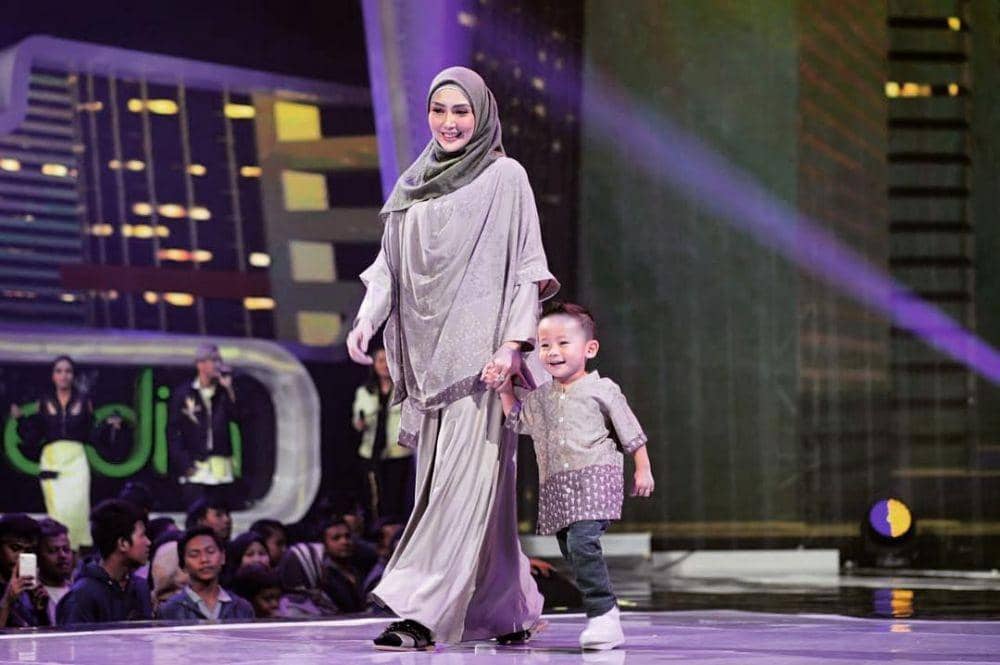 instagram.com/fenitarie