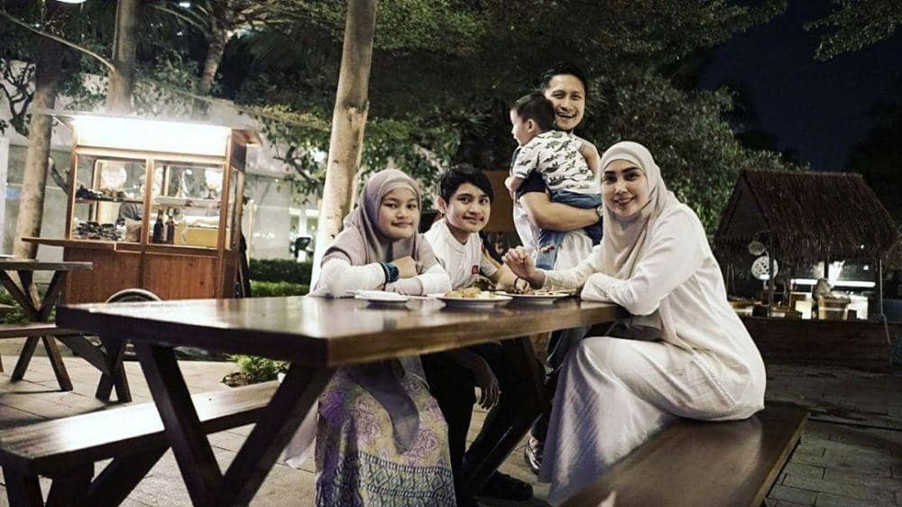 instagram.com/fenitarie